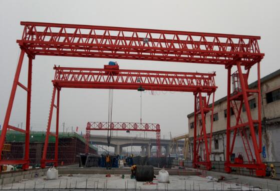 80噸提梁機(jī) 80噸提梁機(jī)