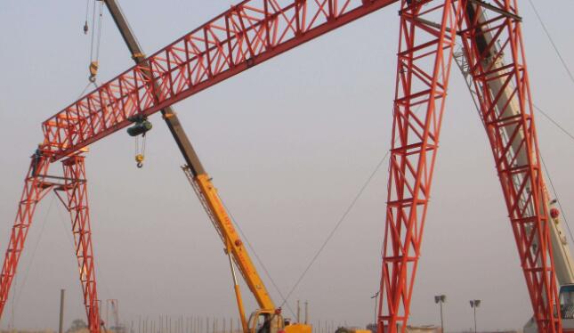 門(mén)式起重機(jī)路軌基本軌道鋼型號(hào)選擇(龍門(mén)吊路軌基本如何預(yù)埋件)