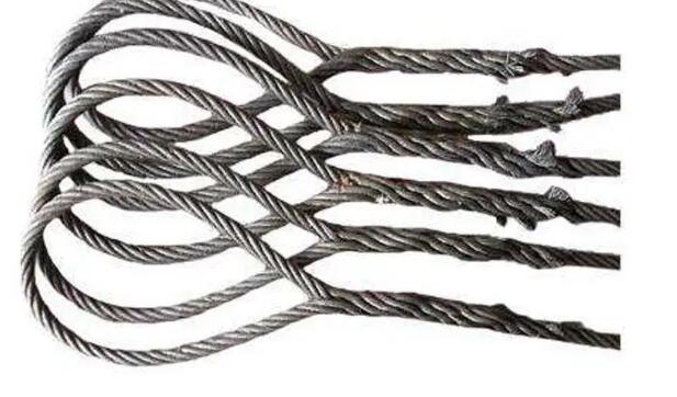 解讀鍍鋅鋼絲繩卡扣的恰當(dāng)扣法 解讀鍍鋅鋼絲繩卡扣的恰當(dāng)扣法