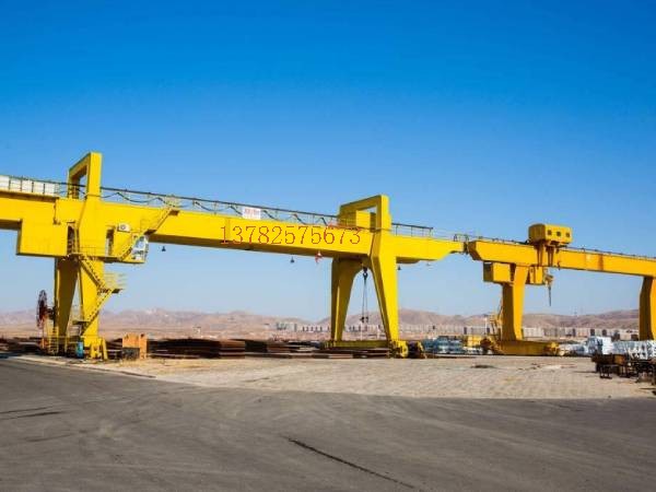 突發(fā)緊急情況需要龍門吊操作人員冷靜應(yīng)對(duì)，你知道應(yīng)該采取哪些措施嗎？